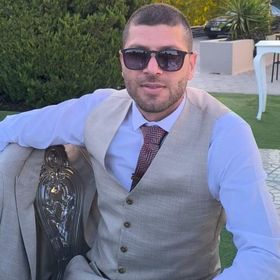 Savaş Bayraca